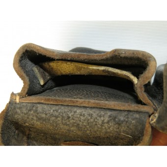 Svart pebbled läder ammunitionsväska för Mauser 0/0365/0012. Espenlaub militaria